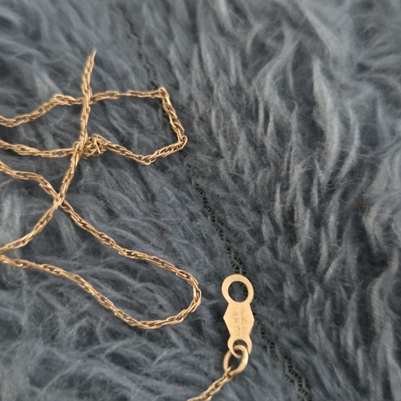 2 Broken 14k Gold Neclaces - Picture 2 of 13